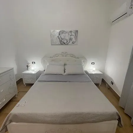 Casa Vacanze Miceli 公寓 蒙塔莱格罗